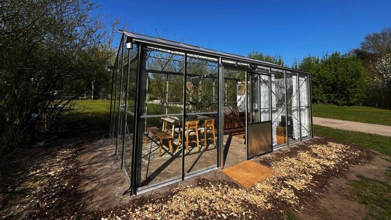 huiskamerkas het goeie leven 