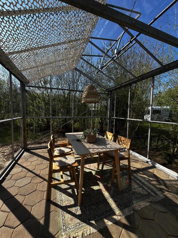 huiskamerkas het goeie leven 